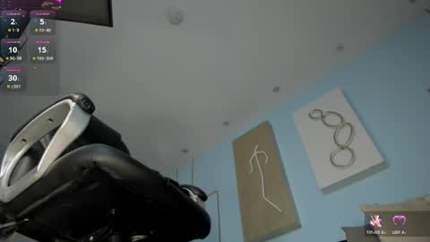 Kate Stonne online show from 03-07-25, 09:40