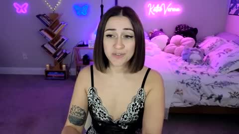 Katie Verona online show from 02-19-25, 01:29