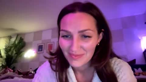 katincali online show from 12-19-25, 05:25