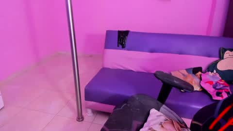 katiuska_doll_squirt online show from 07-25-26, 12:25