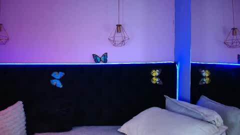 .... Katniss .... online show from 04-08-26, 01:55