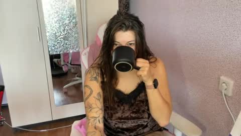   naked in pvt show 100 tk online show from 04-16-26, 08:37