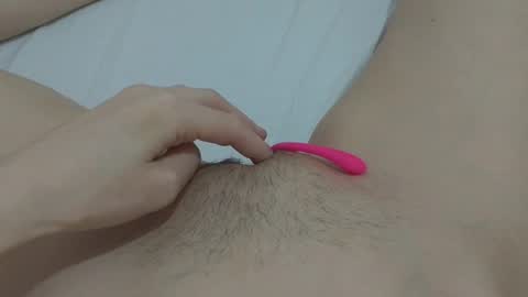 Snapshot of katrinna_arinna chatting on 01-18-25, 12:13 katrina dont forget to give me thumbs up online show from 01-18-25, 12:13