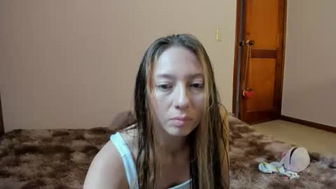 Snapshot of katrinrosex chatting on 11-23-25, 04:51 Katrin online show from 11-23-25, 04:51