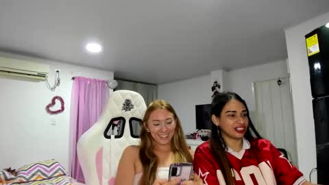 Snapshot of katrinrosex chatting on 01-08-26, 11:07 Katrin online show from 01-08-26, 11:07