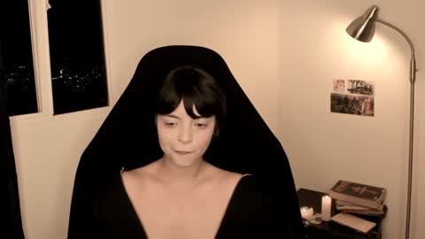 Snapshot of katsurotaro chatting on 12-17-24, 11:49 katsuro online show from 12-17-24, 11:49