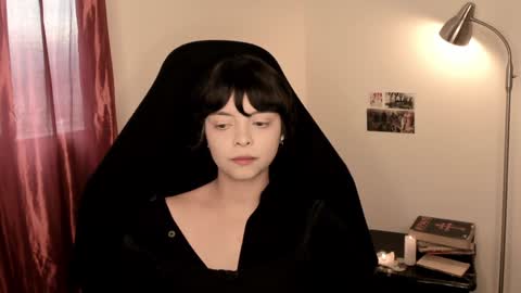 Snapshot of katsurotaro chatting on 12-18-24, 10:24 katsuro online show from 12-18-24, 10:24