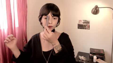 Snapshot of katsurotaro chatting on 02-25-25, 06:42 katsuro online show from 02-25-25, 06:42