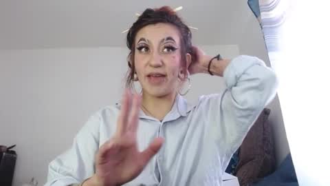 Snapshot of katsuyu_of_cristal chatting on 02-15-25, 08:54  JESSIKA  online show from 02-15-25, 08:54