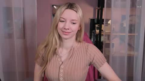 katt_yy online show from 11-07-25, 05:07