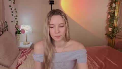 katt_yy online show from 06-26-26, 05:12