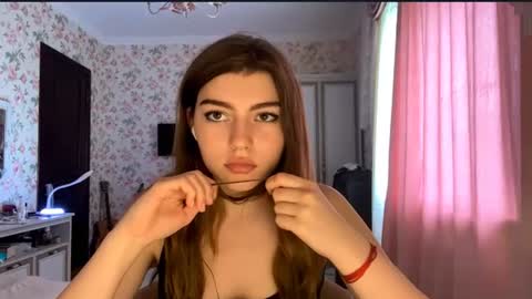 Molly online show from 06-21-26, 01:13