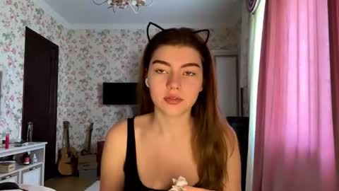 Molly online show from 07-13-26, 07:22