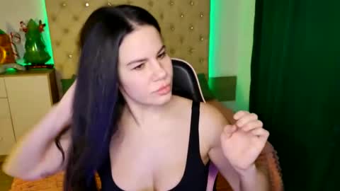 Snapshot of kattiesims chatting on 01-01-25, 08:37 KattieSims online show from 01-01-25, 08:37