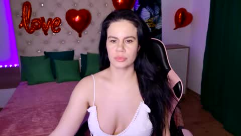 Snapshot of kattiesims chatting on 02-06-25, 08:29 KattieSims online show from 02-06-25, 08:29