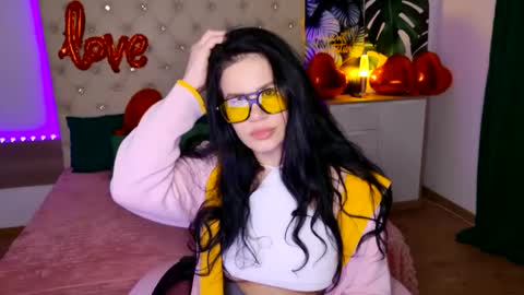 Snapshot of kattiesims chatting on 02-14-25, 07:33 KattieSims online show from 02-14-25, 07:33