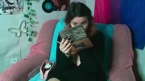 Snapshot of kattixo chatting on 12-01-25, 01:49 Katti online show from 12-01-25, 01:49