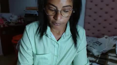 Snapshot of kattleyagray chatting on 03-06-25, 12:43 KattleyaGrey online show from 03-06-25, 12:43