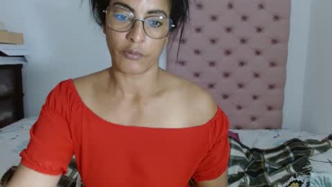 Snapshot of kattleyagray chatting on 03-07-25, 02:57 KattleyaGrey online show from 03-07-25, 02:57