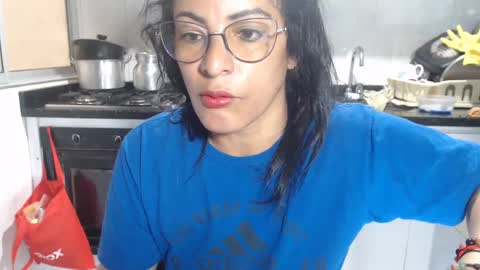 Snapshot of kattleyagray chatting on 09-25-25, 01:15 KattleyaGrey online show from 09-25-25, 01:15