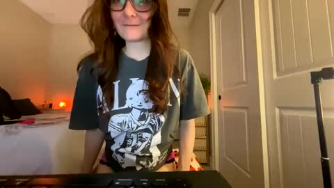 Snapshot of kattnip44 chatting on 10-12-25, 09:14 Josie live show Tuesday Wednesday and Thursday online show from 10-12-25, 09:14
