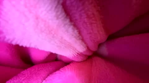 Snapshot of kattnip44 chatting on 11-30-25, 09:24 Josie live show Tuesday Wednesday and Thursday online show from 11-30-25, 09:24