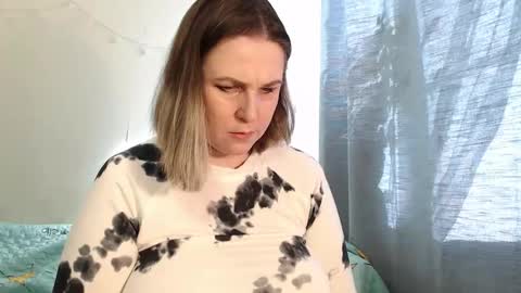 Katty Fox online show from 04-08-26, 08:14