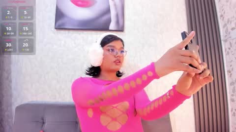 Snapshot of katty_grey1 chatting on 12-14-25, 01:38 K A T T Y online show from 12-14-25, 01:38