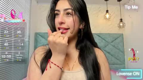 katty_love01 online show from 10-13-25, 01:55