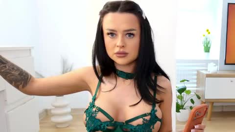 Snapshot of katty_pery chatting on 05-28-26, 02:14 Katty Perry online show from 05-28-26, 02:14