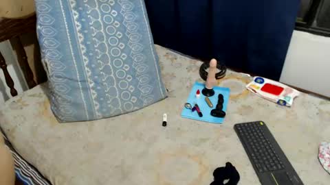 angel online show from 11-01-25, 10:12