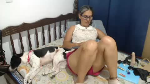 angel online show from 07-08-26, 07:40
