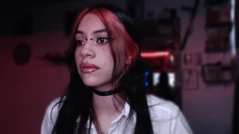      online show from 01-05-25, 07:17