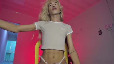 Snapshot of katy_bratz chatting on 02-26-26, 08:30 Katy online show from 02-26-26, 08:30