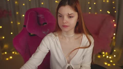 Snapshot of katy_ethereal chatting on 12-02-24, 05:15 Katy - online show from 12-02-24, 05:15