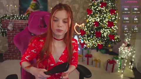 Snapshot of katy_ethereal chatting on 12-30-24, 04:31 Katy - online show from 12-30-24, 04:31