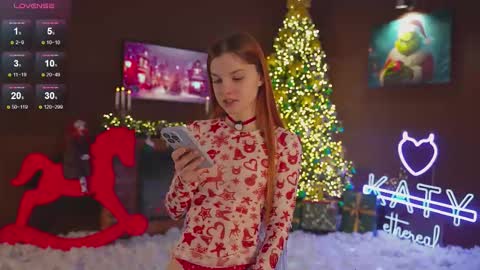 Snapshot of katy_ethereal chatting on 12-18-25, 02:28 Katy - online show from 12-18-25, 02:28