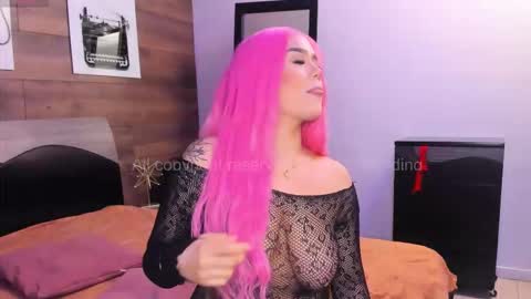 Snapshot of katyablonding chatting on 11-08-25, 02:28 salo online show from 11-08-25, 02:28