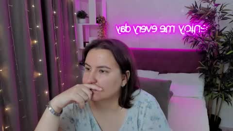 Kate online show from 09-24-25, 02:59