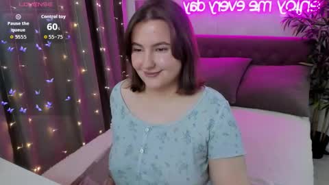 Kate online show from 10-04-25, 04:21