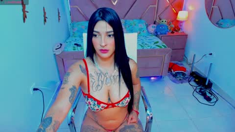 lilii-pety online show from 12-24-24, 05:34