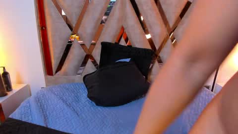 katyortiz online show from 04-21-26, 12:11