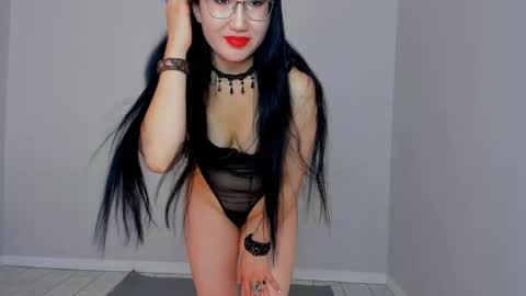 Snapshot of kawaii_empress chatting on 04-03-26, 03:48 Niya online show from 04-03-26, 03:48