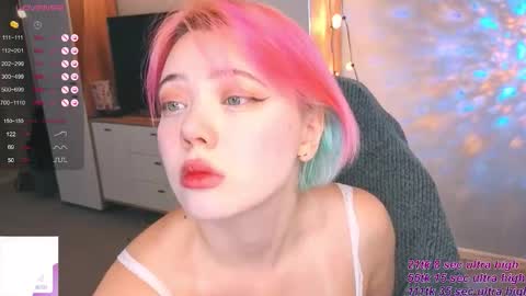 Yuki  online show from 09-28-25, 04:51