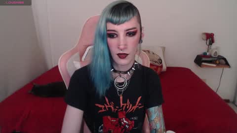 Snapshot of kawaimisfit chatting on 02-12-25, 03:29 luna online show from 02-12-25, 03:29