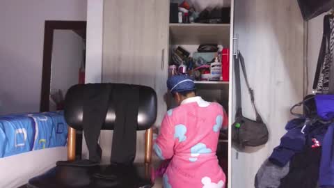 Snapshot of kawit1 chatting on 09-09-25, 07:41 Khawit online show from 09-09-25, 07:41