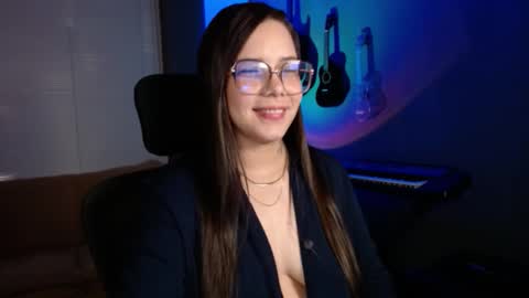 Kay online show from 10-28-25, 08:44