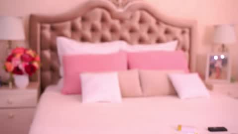 Kaya online show from 04-18-26, 03:54