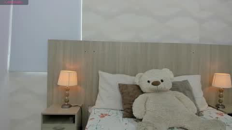   online show from 10-10-25, 11:20