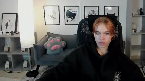 Kaya online show from 07-14-26, 11:49